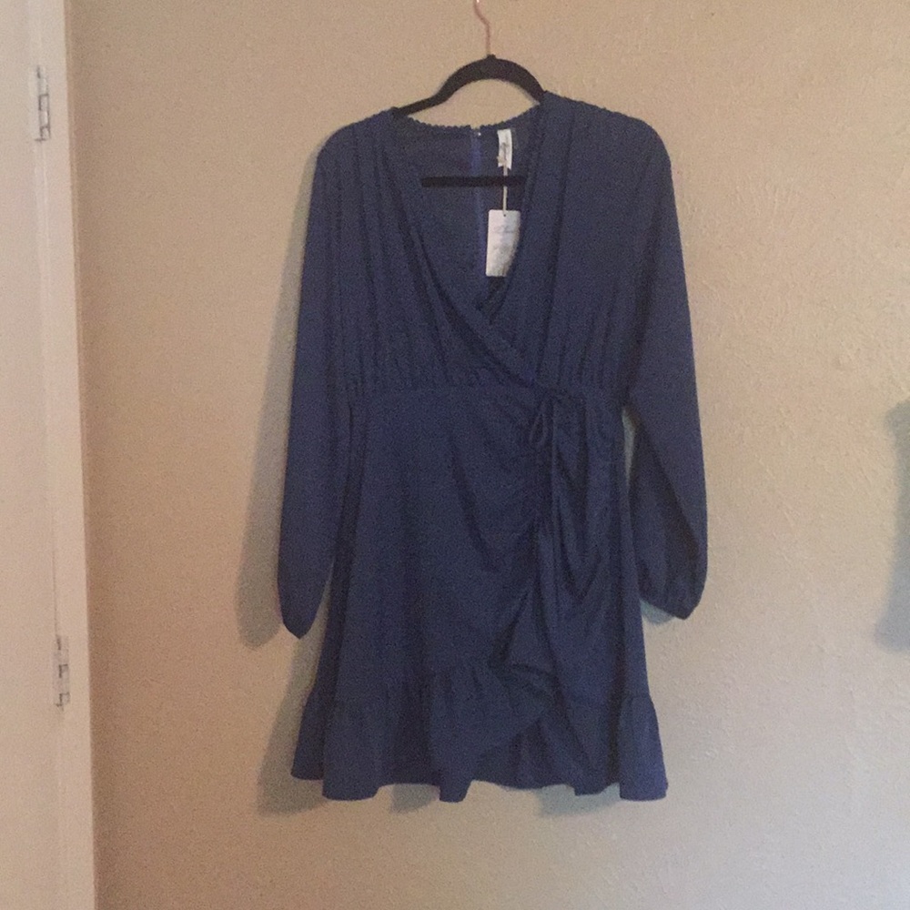 I love new dress size S